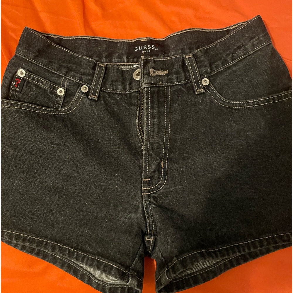 guess black shorts